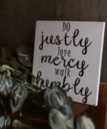 priscilla-du-preez-p8v5jYFcaT4-unsplash Photo by Priscilla Du Preez on Unsplash
